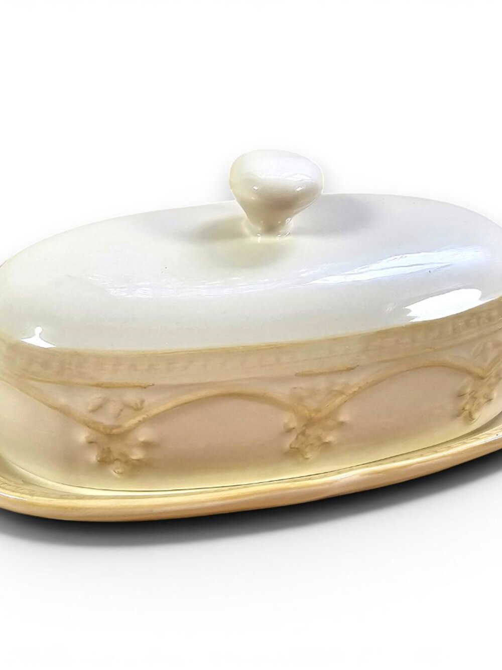 Pioneer Woman Farmhouse Lace Butter Dish with Lid Stoneware Off White Cream
